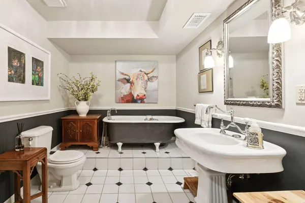 $1,999,900 | 440 North Arm Drive, Orono, MN 55364