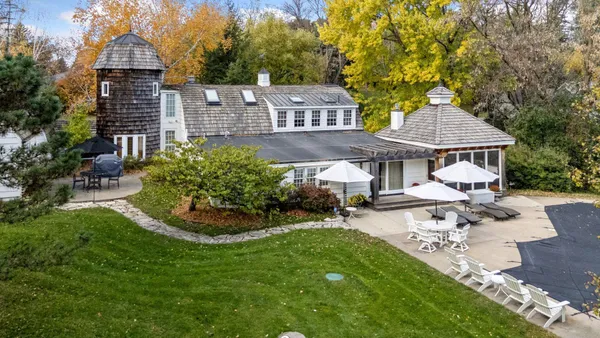 $1,999,900 | 440 North Arm Drive, Orono, MN 55364
