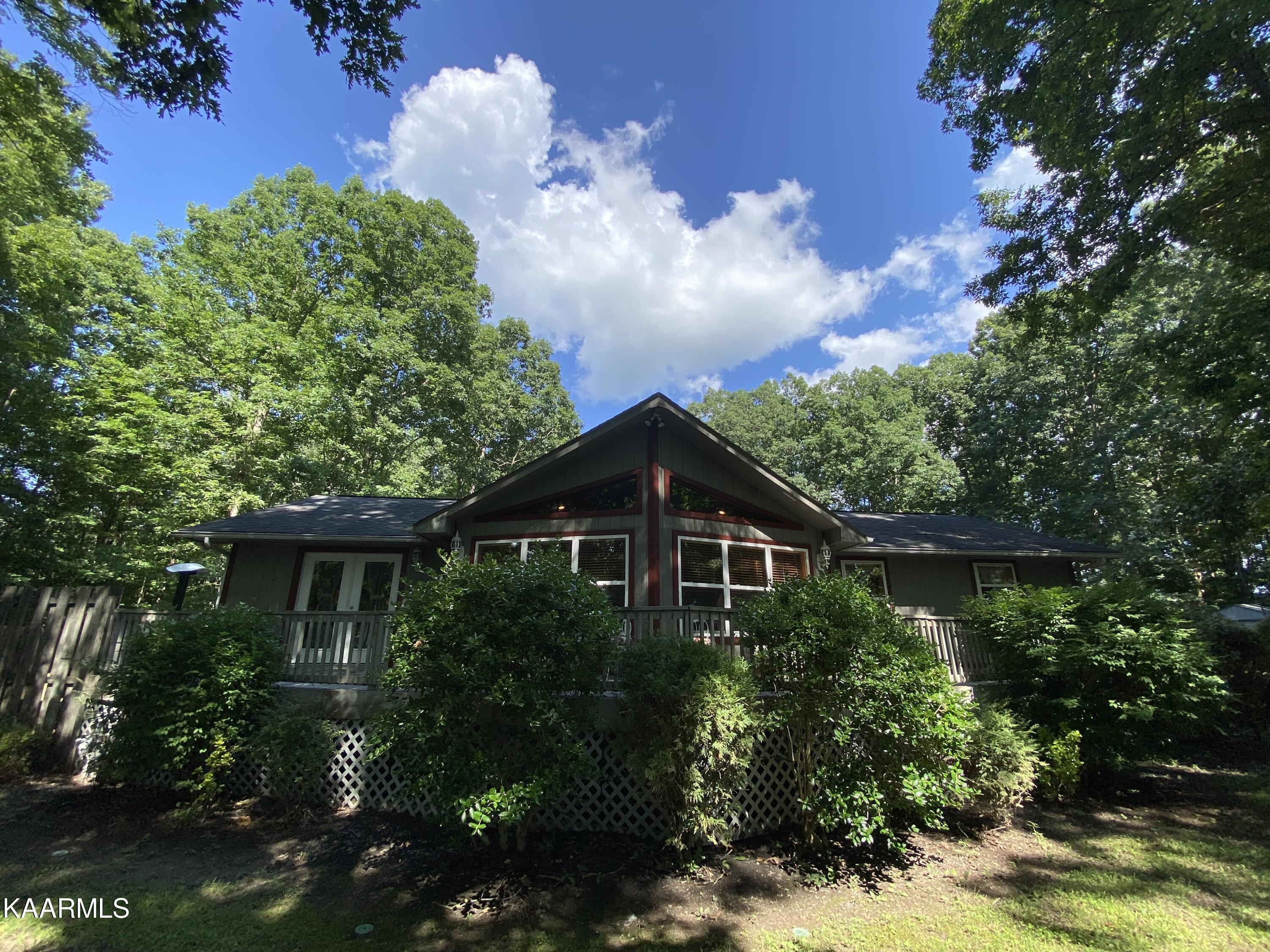 F94E0CF5-47AA-4434-A649-CAC55E776E02