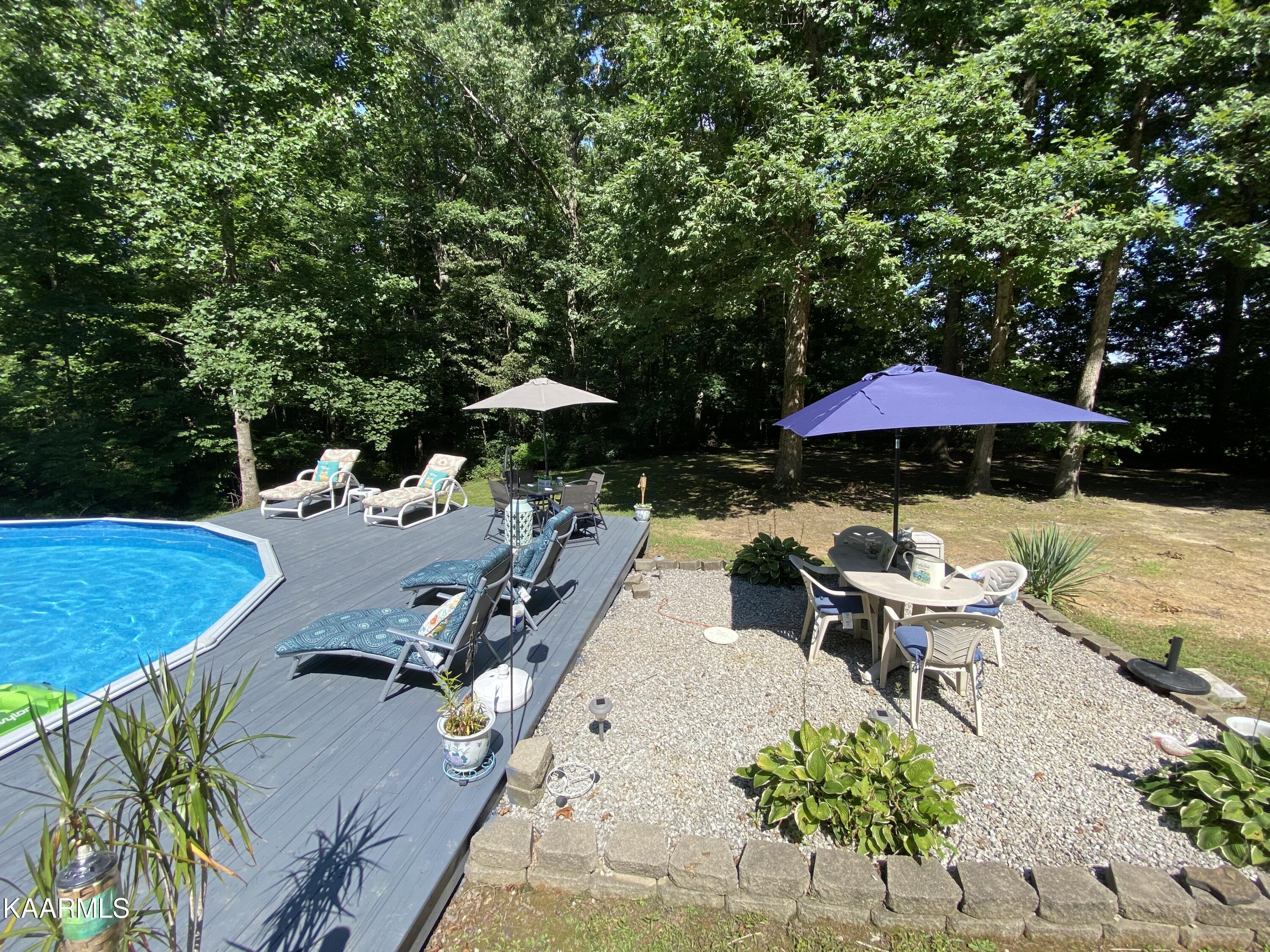 324 Cowan Lane Oneida, TN 37841 - Photo 15 of 55 11141701-5AF3-4AC6-8459-6FE4C448BD49