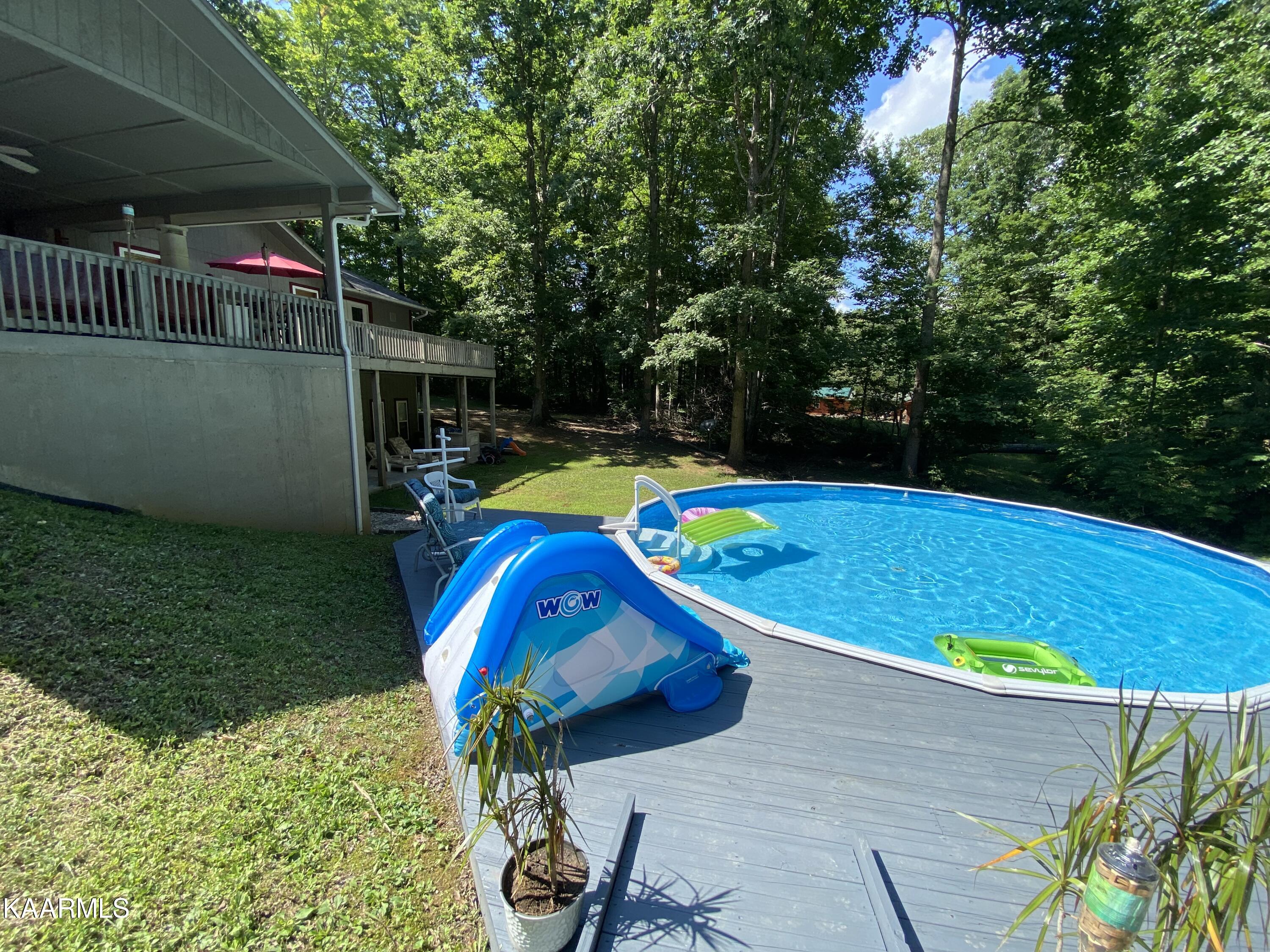 324 Cowan Lane Oneida, TN 37841 - Photo 17 of 55 4C9E4465-5497-4754-ACE8-2D18A57303F7