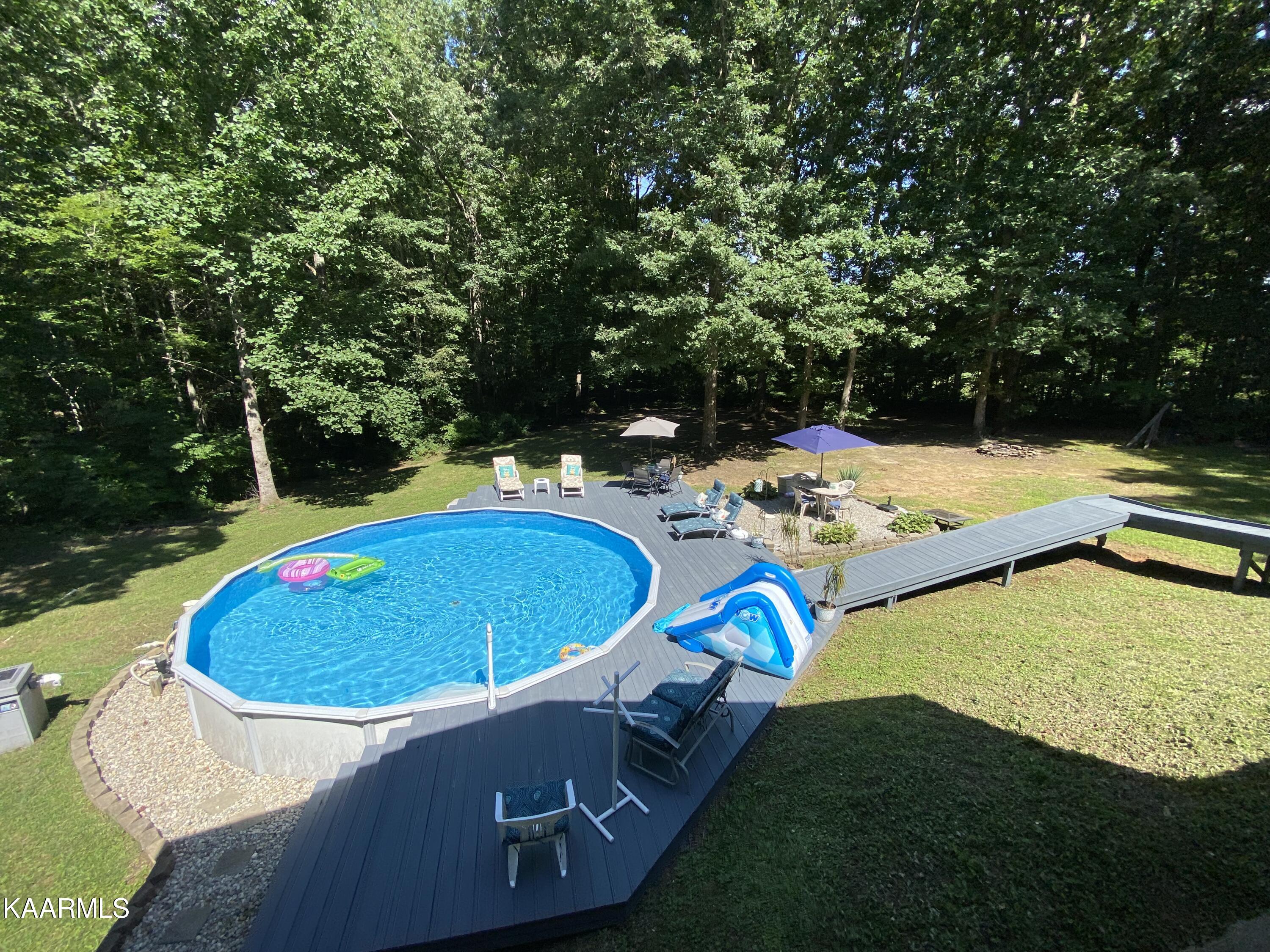 324 Cowan Lane Oneida, TN 37841 - Photo 23 of 55 AAE15F42-FC95-487A-96DE-EA4D9A522471