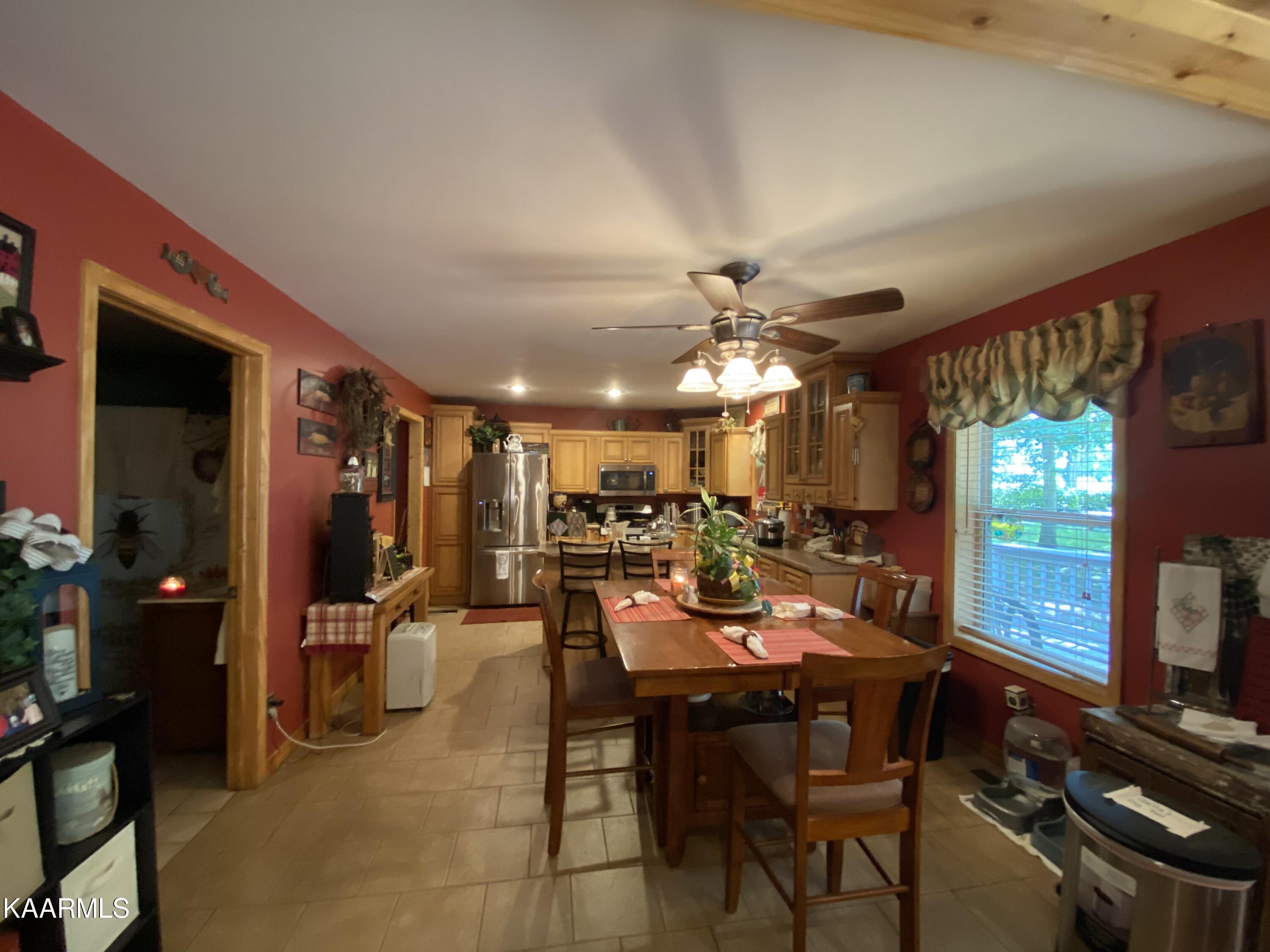 324 Cowan Lane Oneida, TN 37841 - Photo 33 of 55 D1155703-5A08-4B60-B8EB-7C9500C4C831