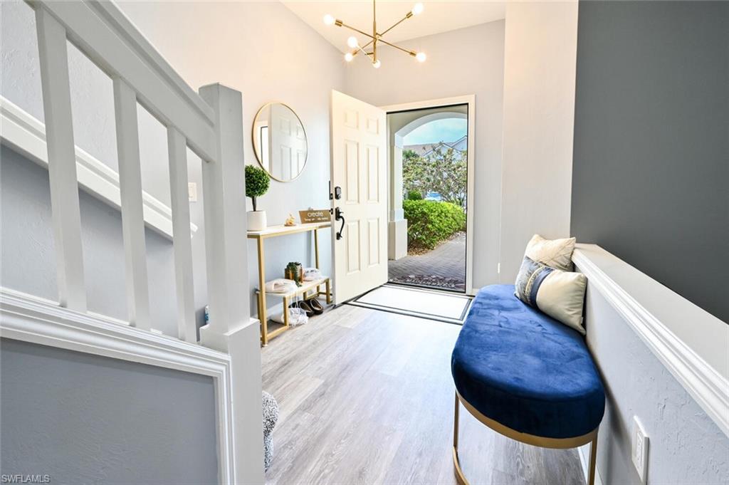 981 Hampton Circle, Unit 119 Naples, FL 34105 - Photo 12 of 30