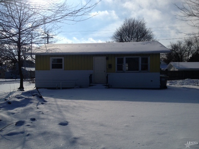 508 West Green Street Butler, IN 46721 - Photo 3 of 7