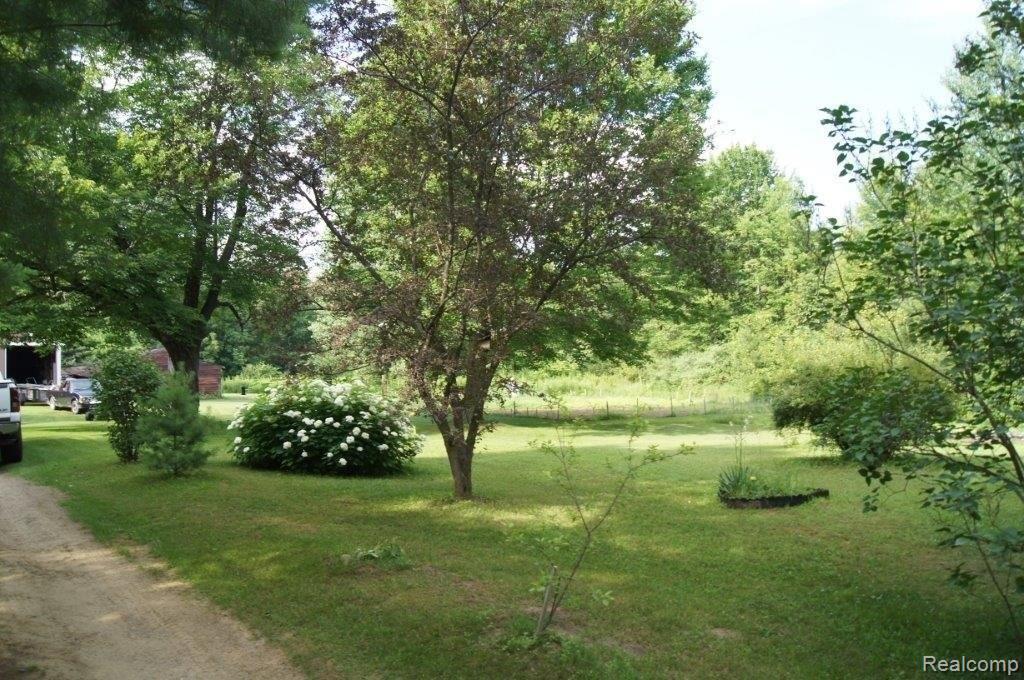 2430 West Snover Road Mayville, MI 48744 - Photo 19 of 19 2430 Snover 024.jpg