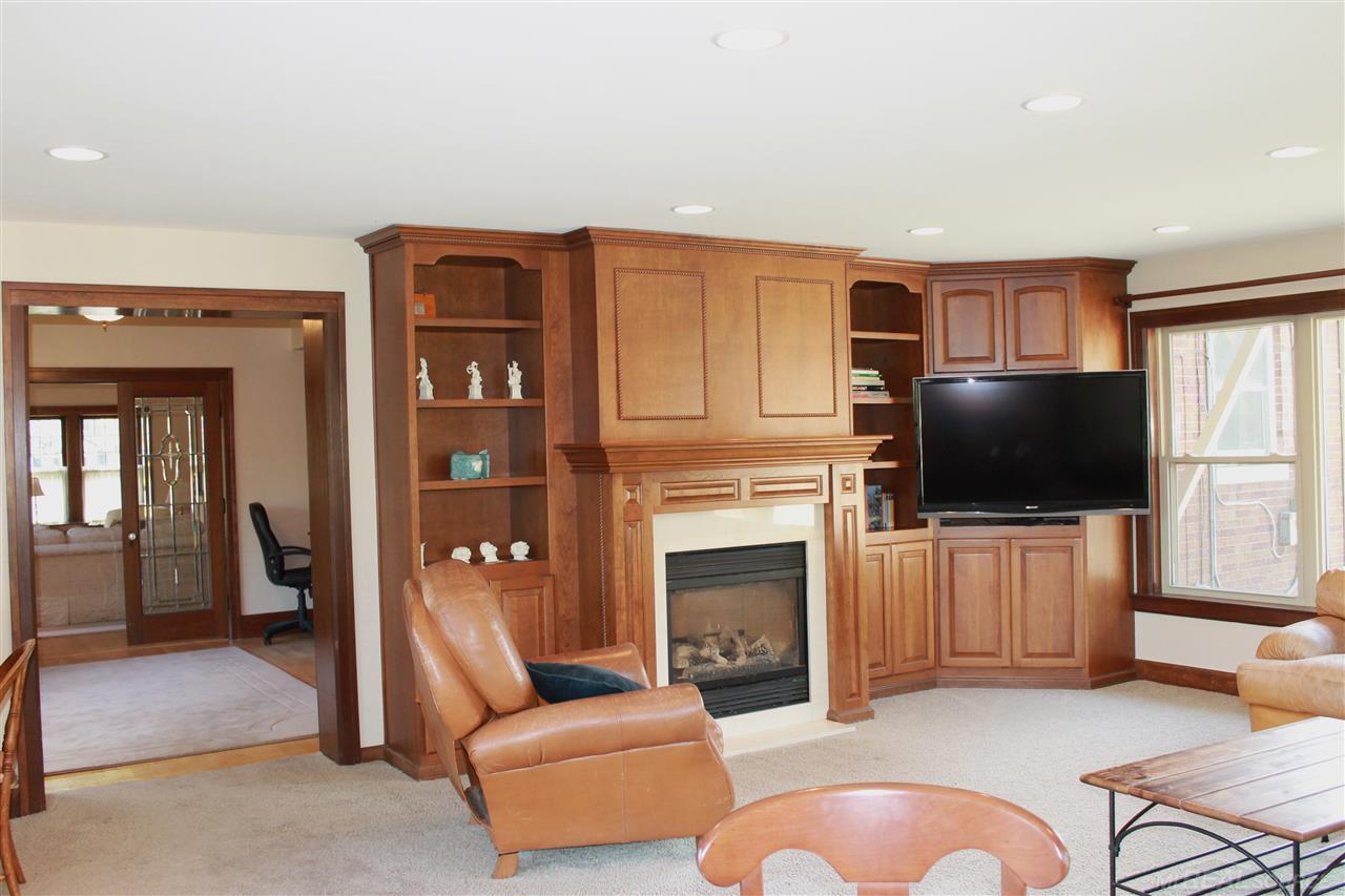 1242 Devonshire Road Grosse Pointe Park, MI 48230 - Photo 17 of 70
