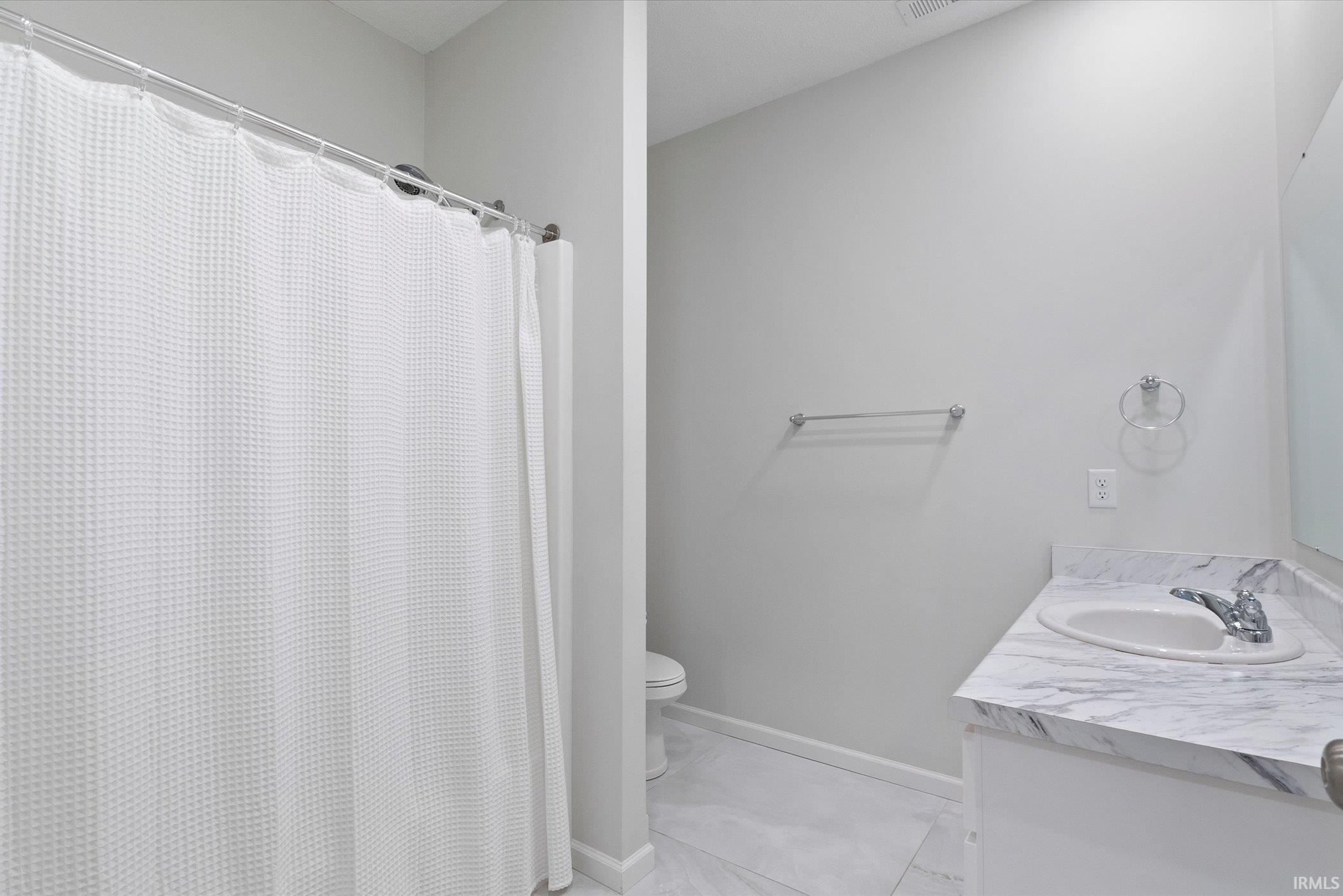 2507 Tiger's Trail Decatur, IN 46733 - Photo 19 of 36