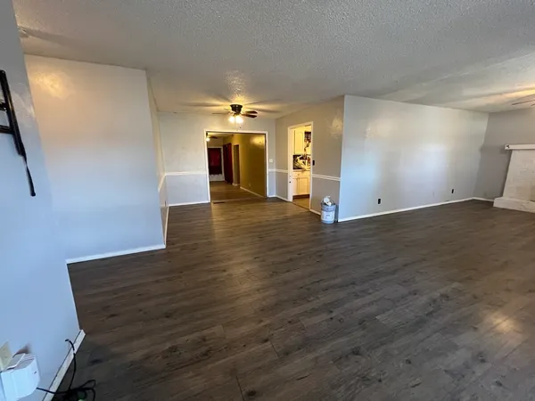 $240,000 | 103 Smith Drive, De Soto, IL 62924
