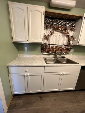 $240,000 | 103 Smith Drive, De Soto, IL 62924