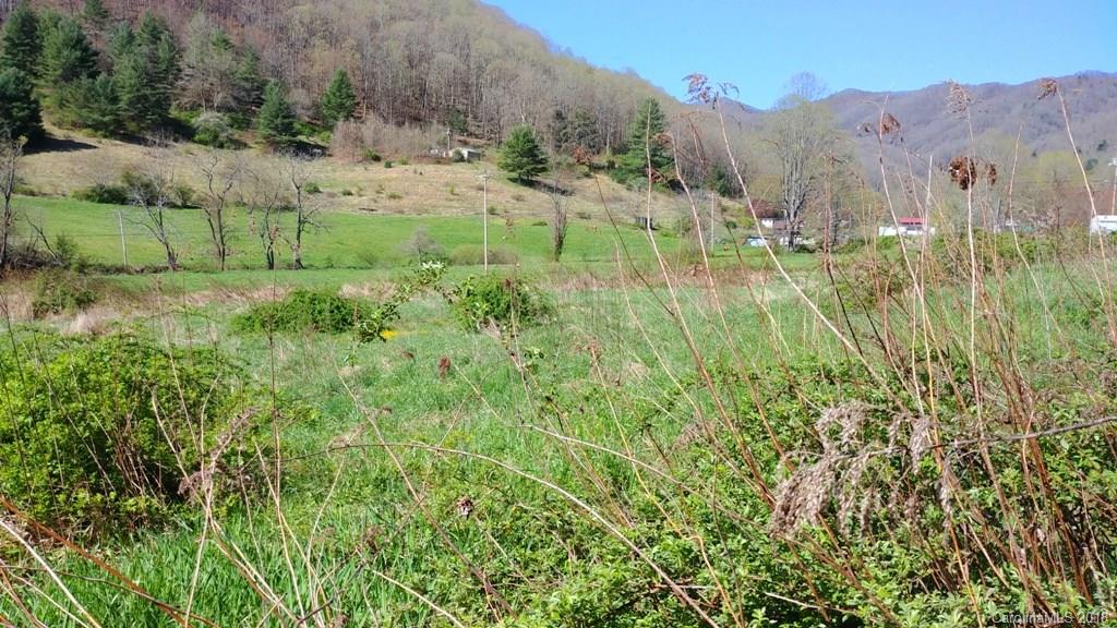 5 Sutton Town Road, Unit 5 Waynesville, NC 28785 - Photo 1 of 7