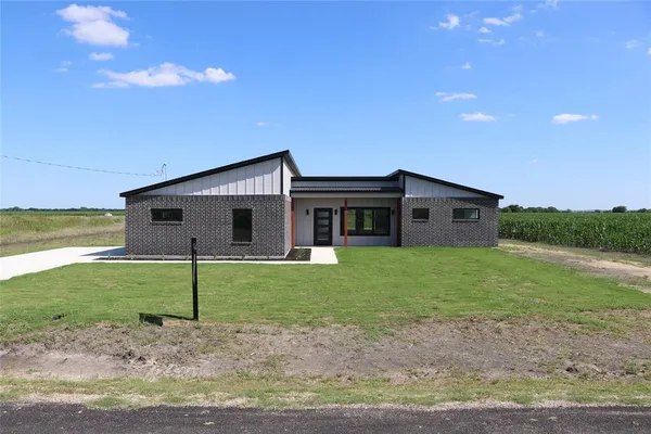 $479,000 | 2091 Goodwyn Road, Italy, TX 76651