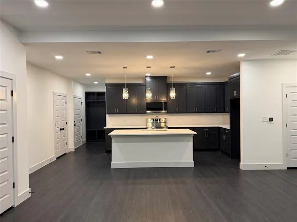 $495,000 | 2091 Goodwyn Road, Italy, TX 76651