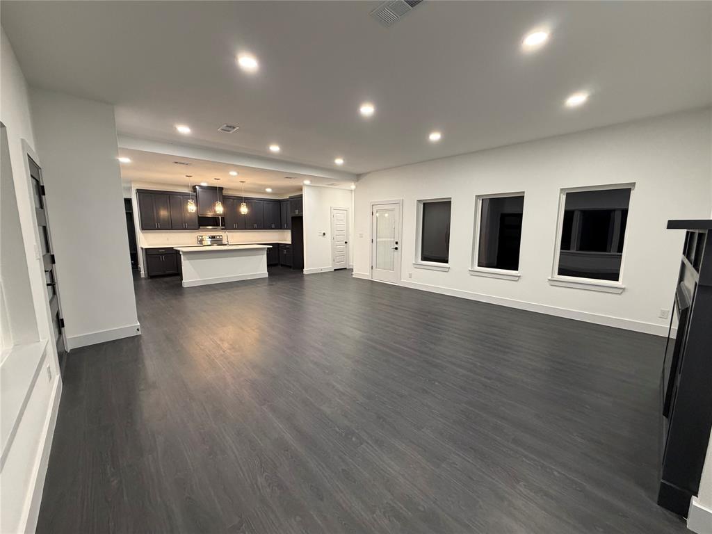 2091 Goodwyn Road Italy, TX 76651 - Photo 17 of 25