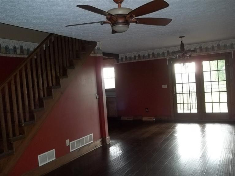 1123 Perry Rogers Road Lancaster, KY 40444 - Photo 5 of 25 Photo 5