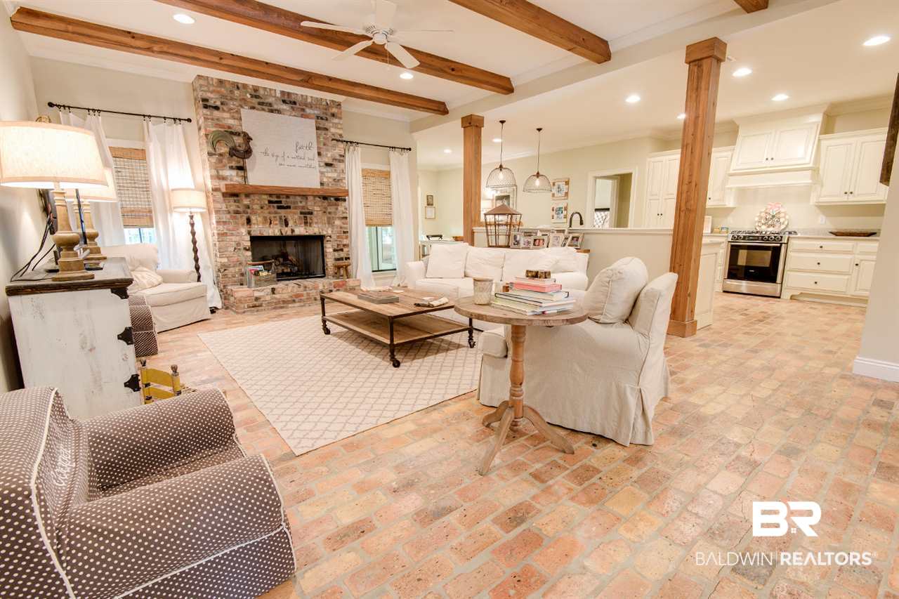211 Pliska Street Fairhope, AL 36532 - Photo 13 of 35