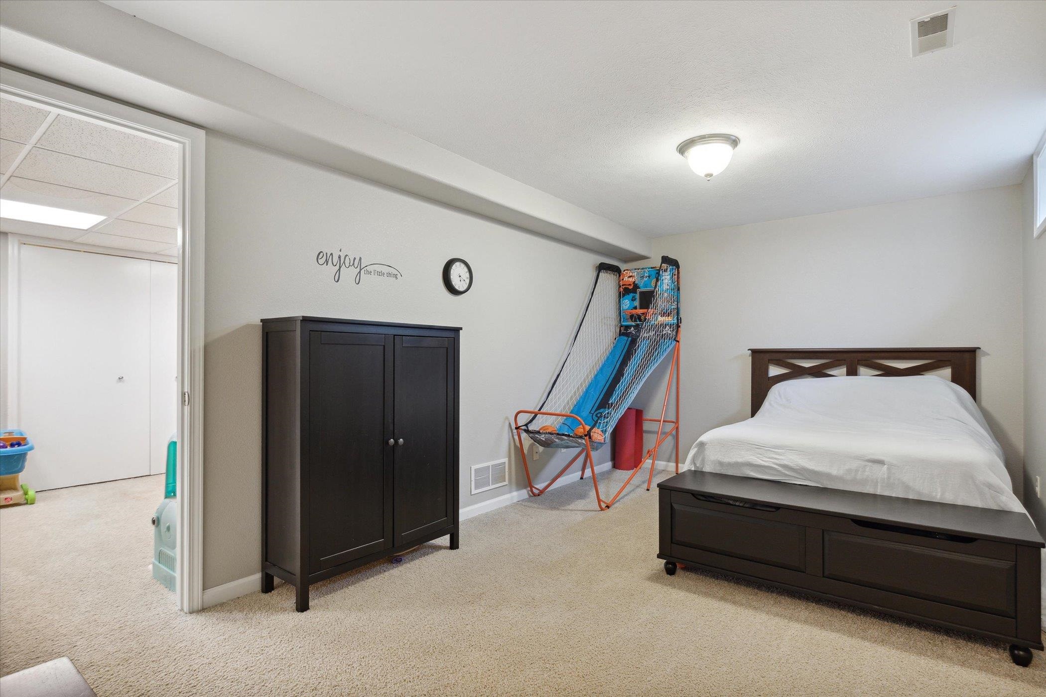 58142 Prairie Ridge Road Goshen, IN 46528 - Photo 22 of 35 Gallery Image 22