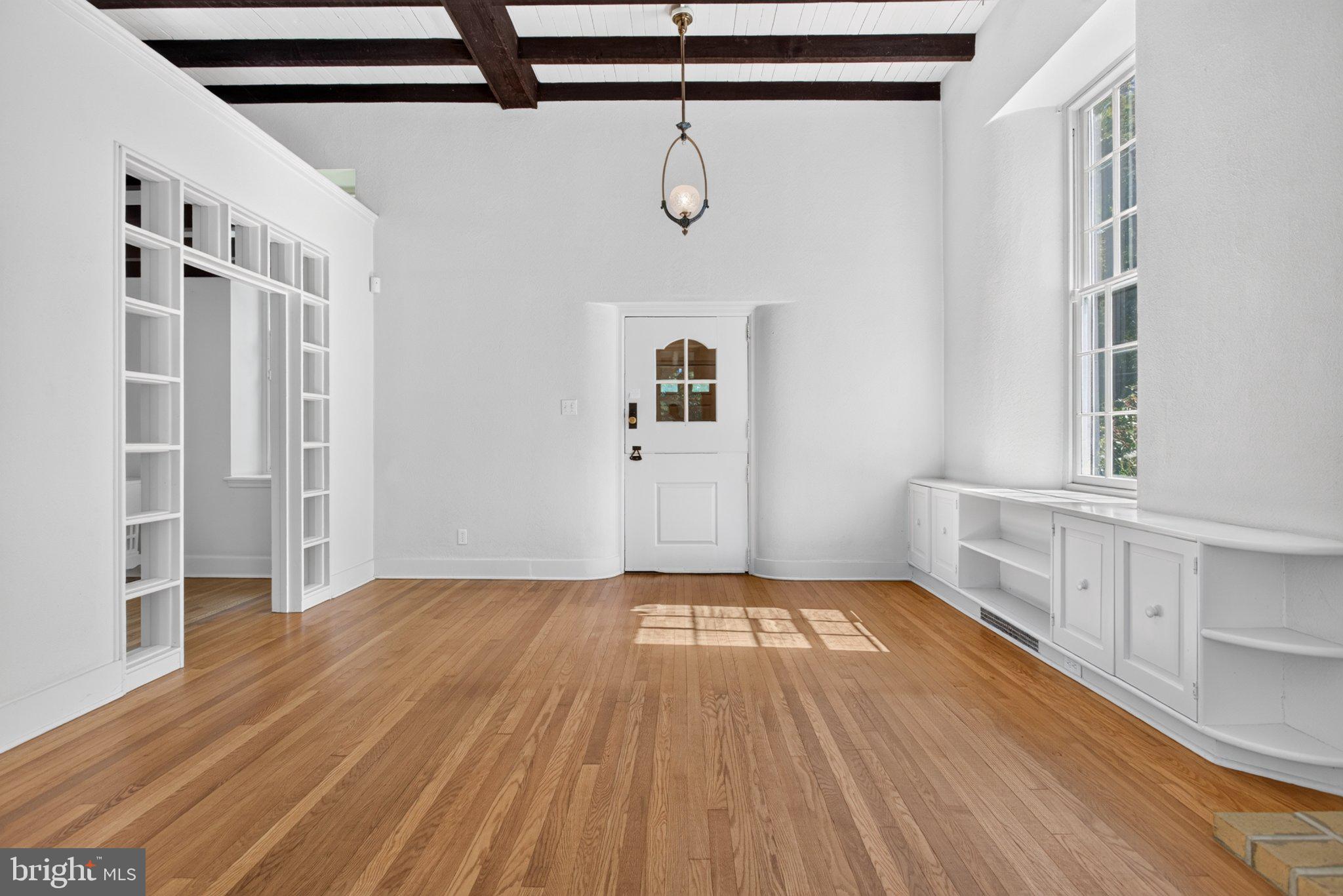1288 Cedar Grove Road Media, PA 19063 - Photo 10 of 52 Living Room