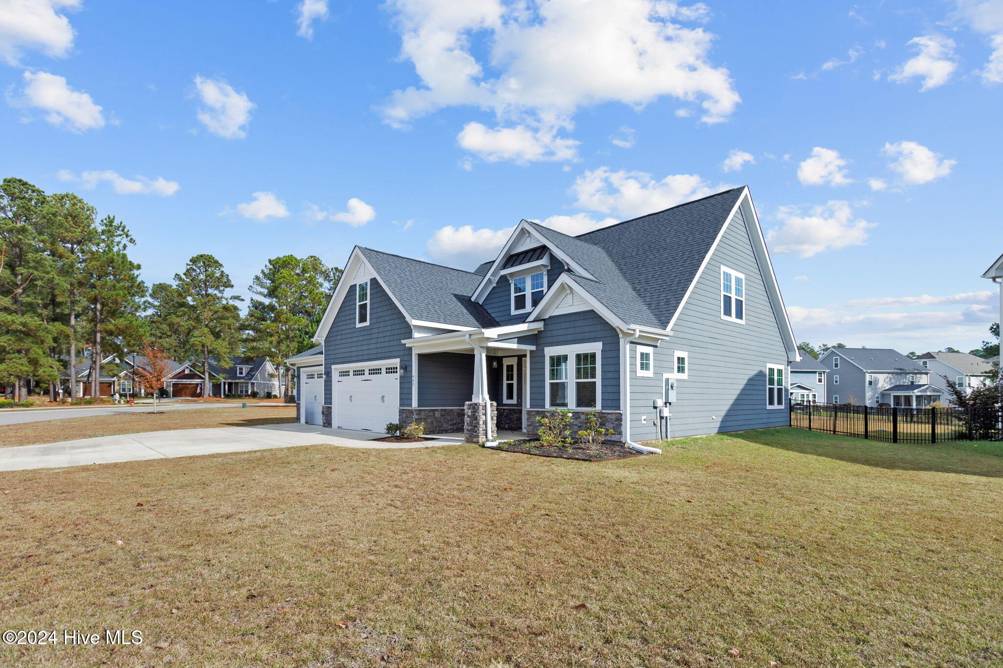 440 Kerr Lake Road Aberdeen, NC 28315 - Photo 4 of 56 7-web-or-mls-2B5A7895