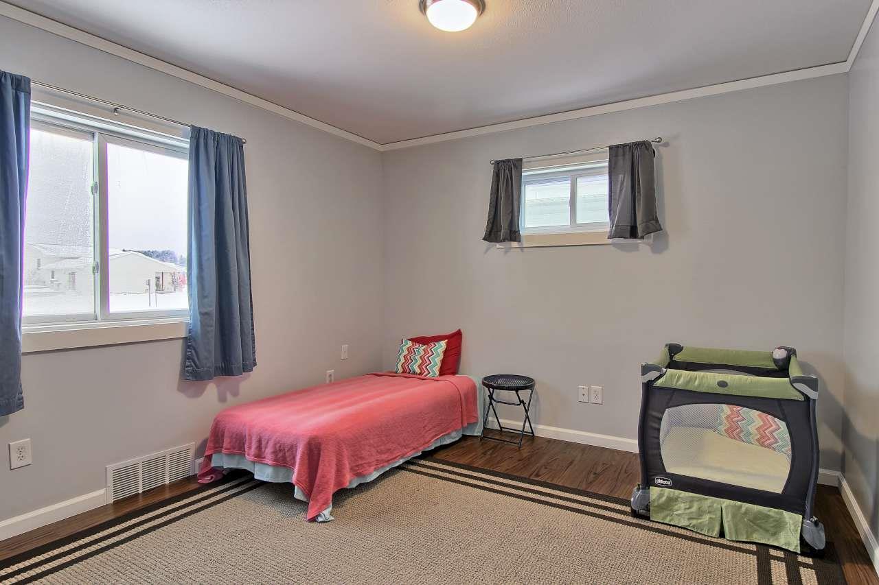 6226 Secor Road Traverse City, MI 49685 - Photo 16 of 34 1841125-15.JPG