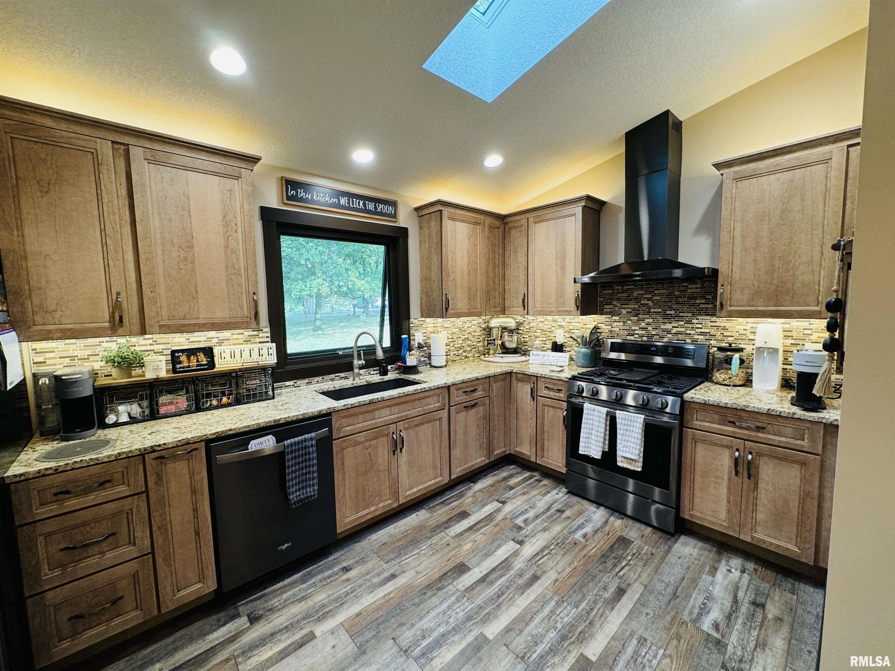 120 Lakeview Road East Galesburg, IL 61430 - Photo 21 of 53