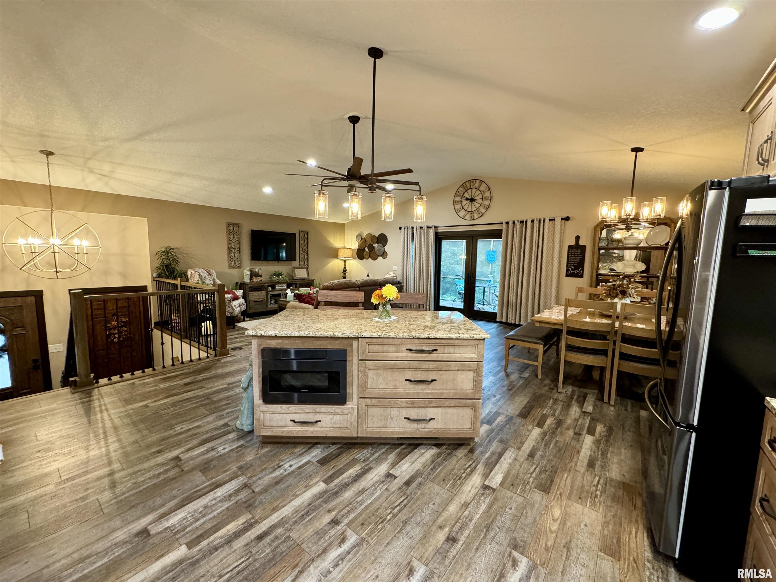 120 Lakeview Road East Galesburg, IL 61430 - Photo 22 of 53