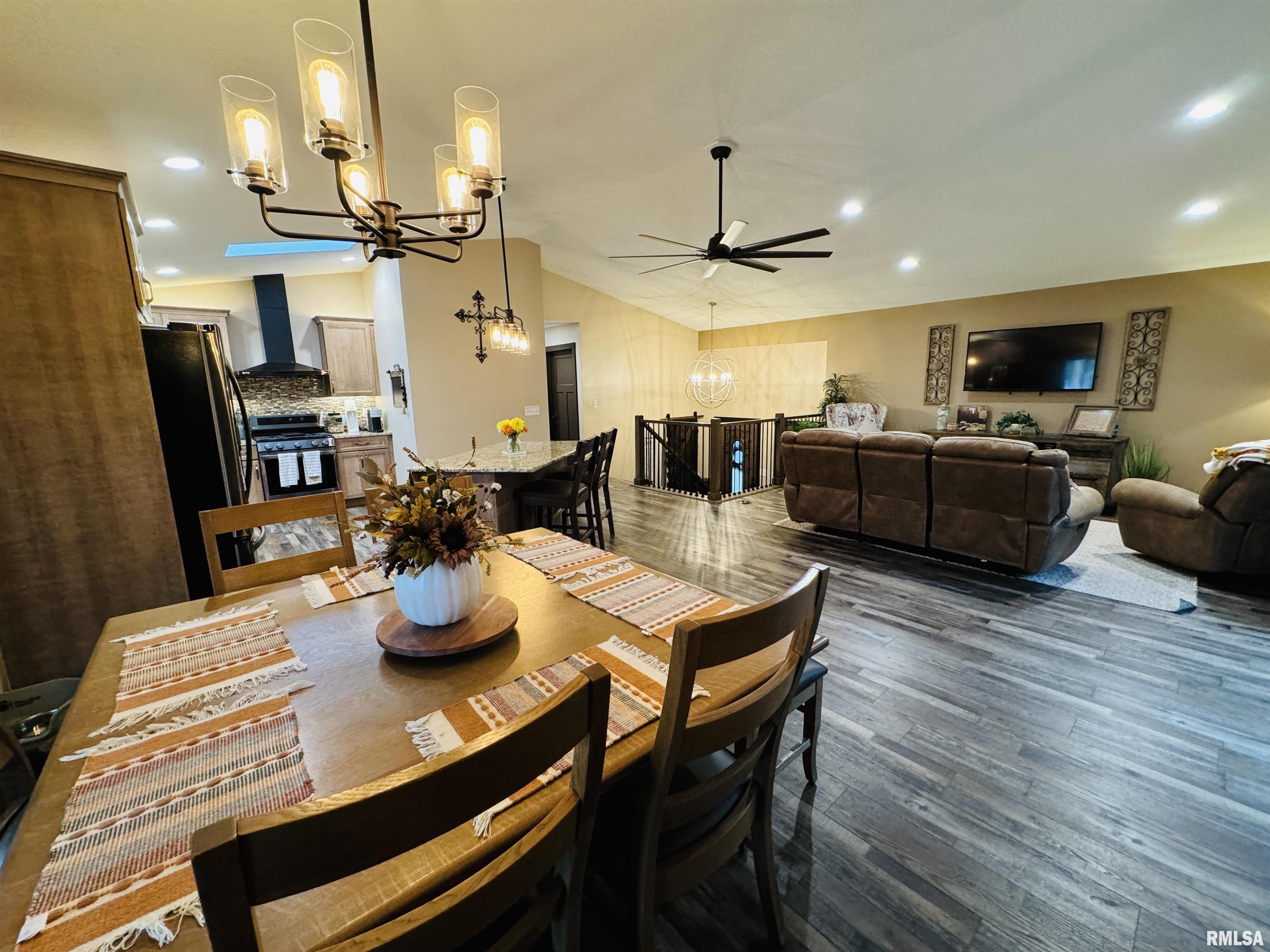 120 Lakeview Road East Galesburg, IL 61430 - Photo 25 of 53