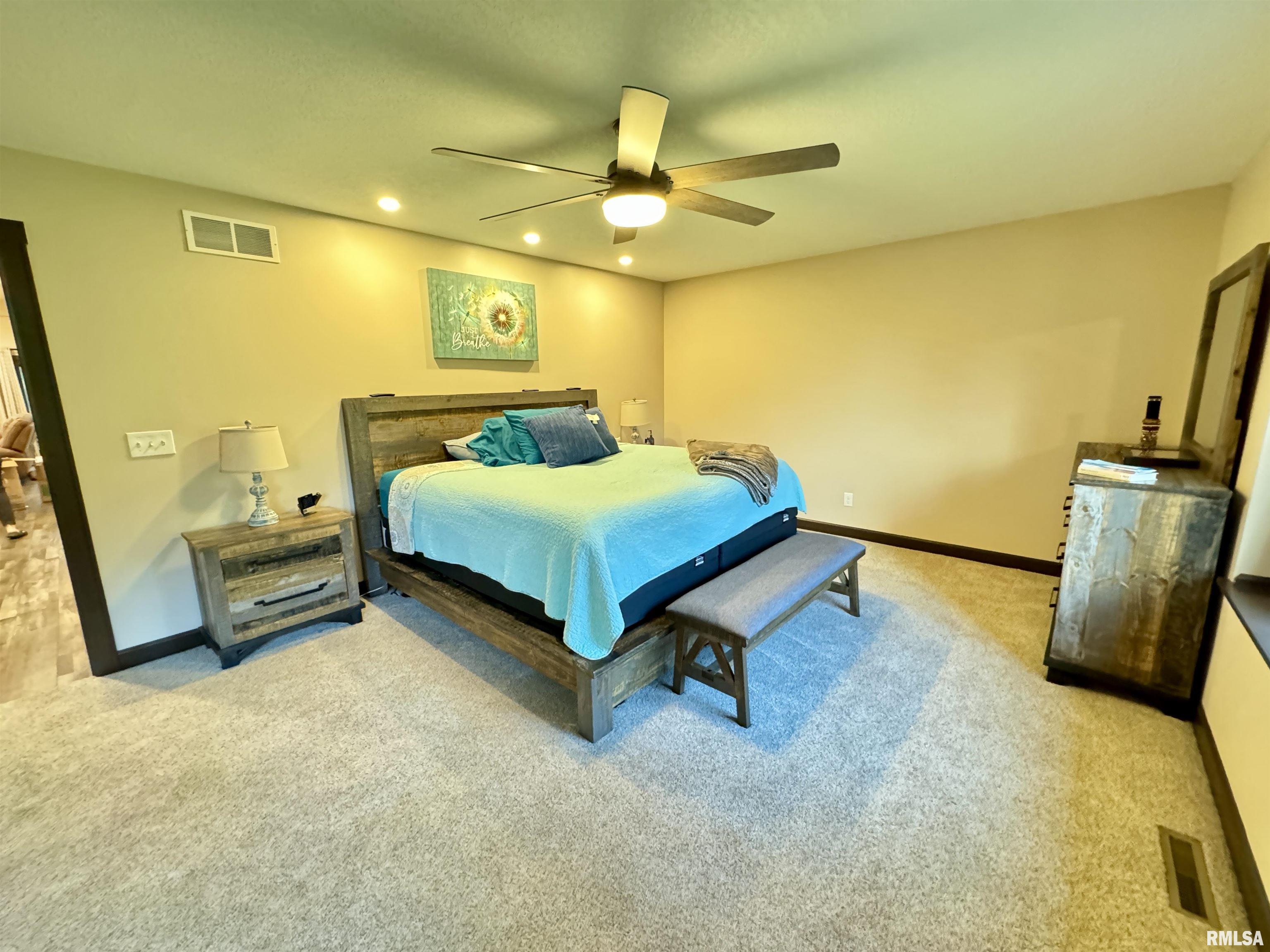 120 Lakeview Road East Galesburg, IL 61430 - Photo 30 of 53