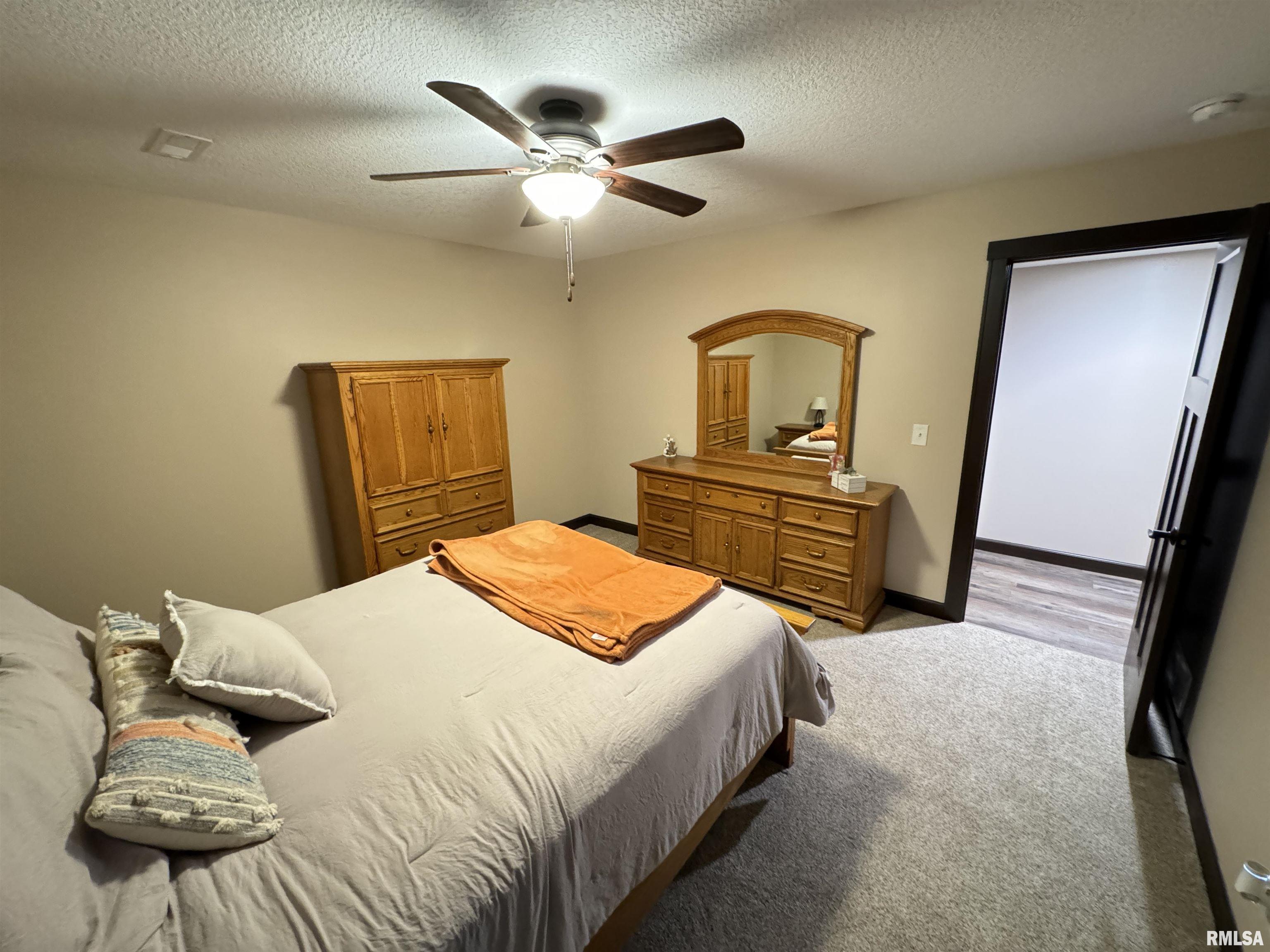 120 Lakeview Road East Galesburg, IL 61430 - Photo 47 of 53