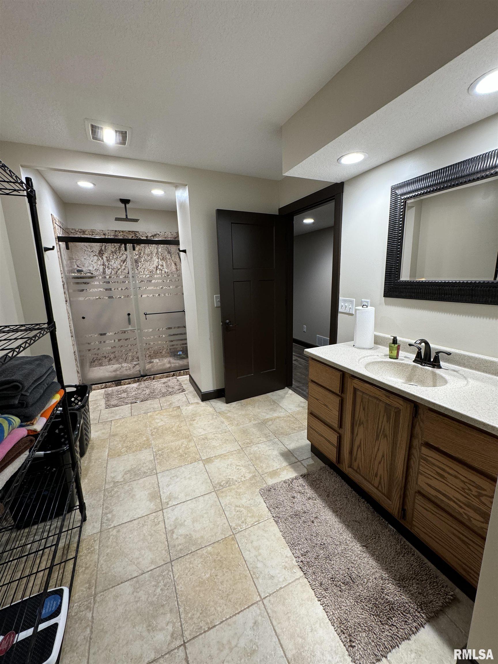 120 Lakeview Road East Galesburg, IL 61430 - Photo 51 of 53