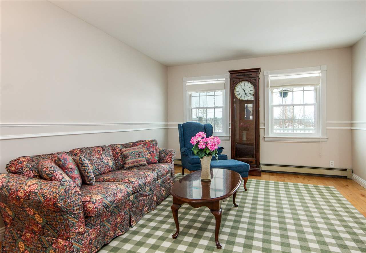2651 Oak Hill Road Williston, VT 05495 - Photo 13 of 40