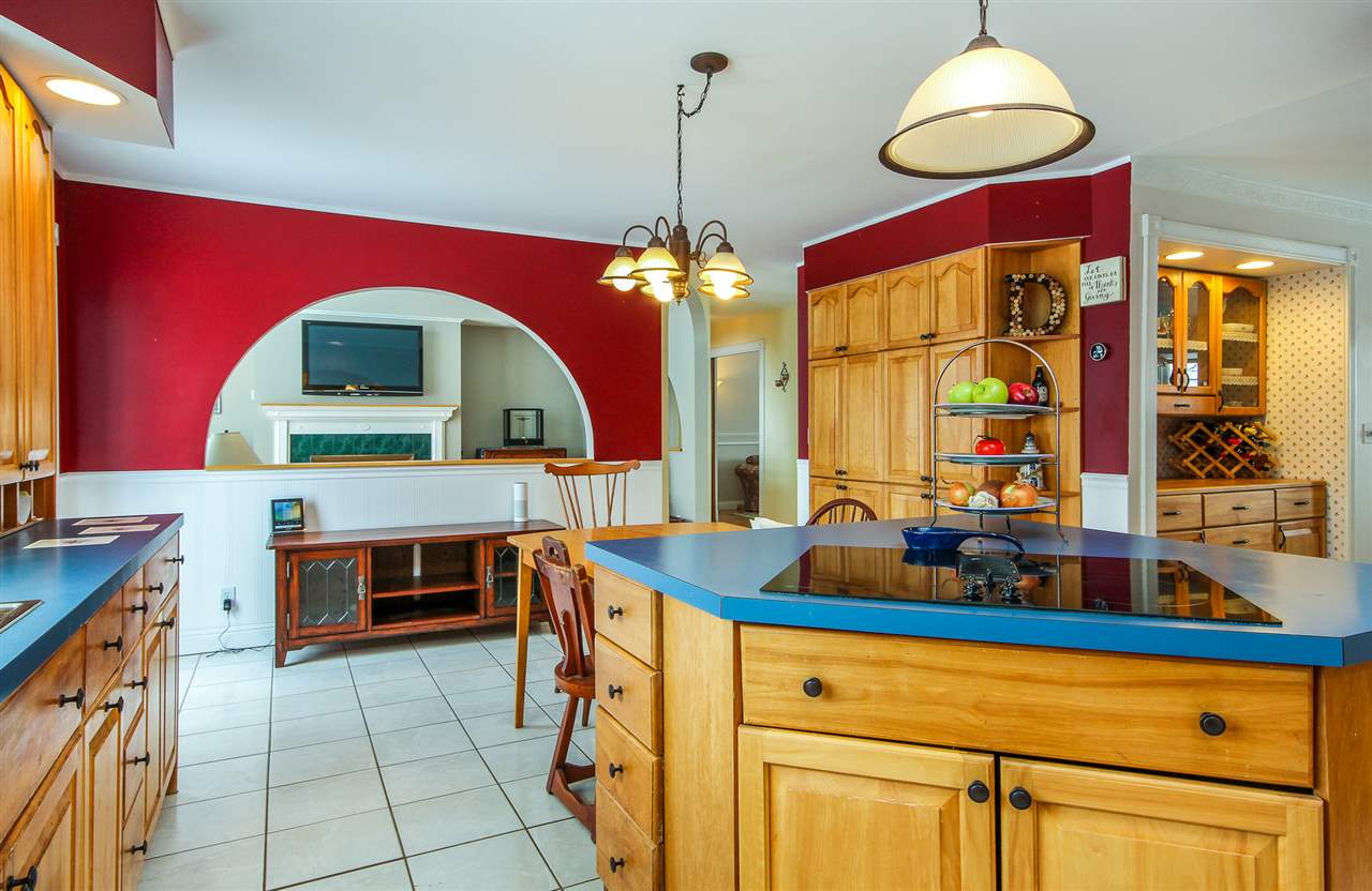 2651 Oak Hill Road Williston, VT 05495 - Photo 8 of 40