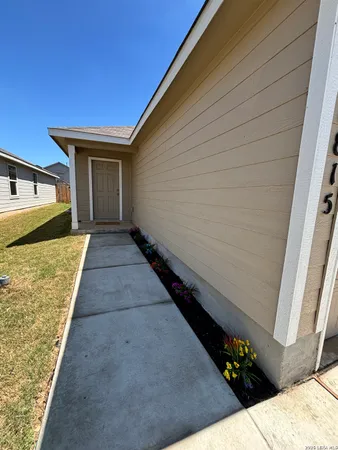 $1,550 | 8815 Astral Place, San Antonio, TX 78252