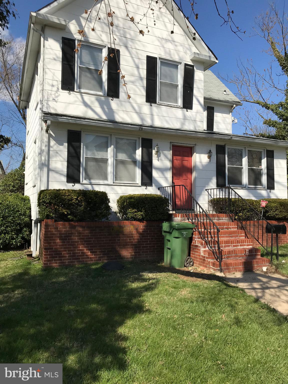 4210 Raspe Avenue Baltimore, MD 21206 - Photo 2 of 20