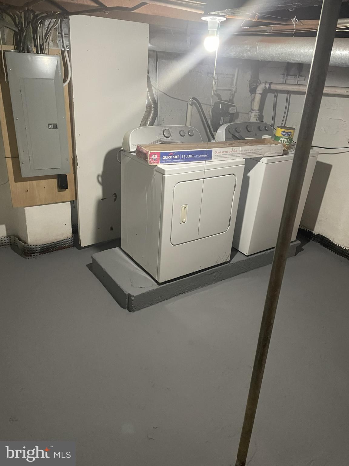 4210 Raspe Avenue Baltimore, MD 21206 - Photo 5 of 20