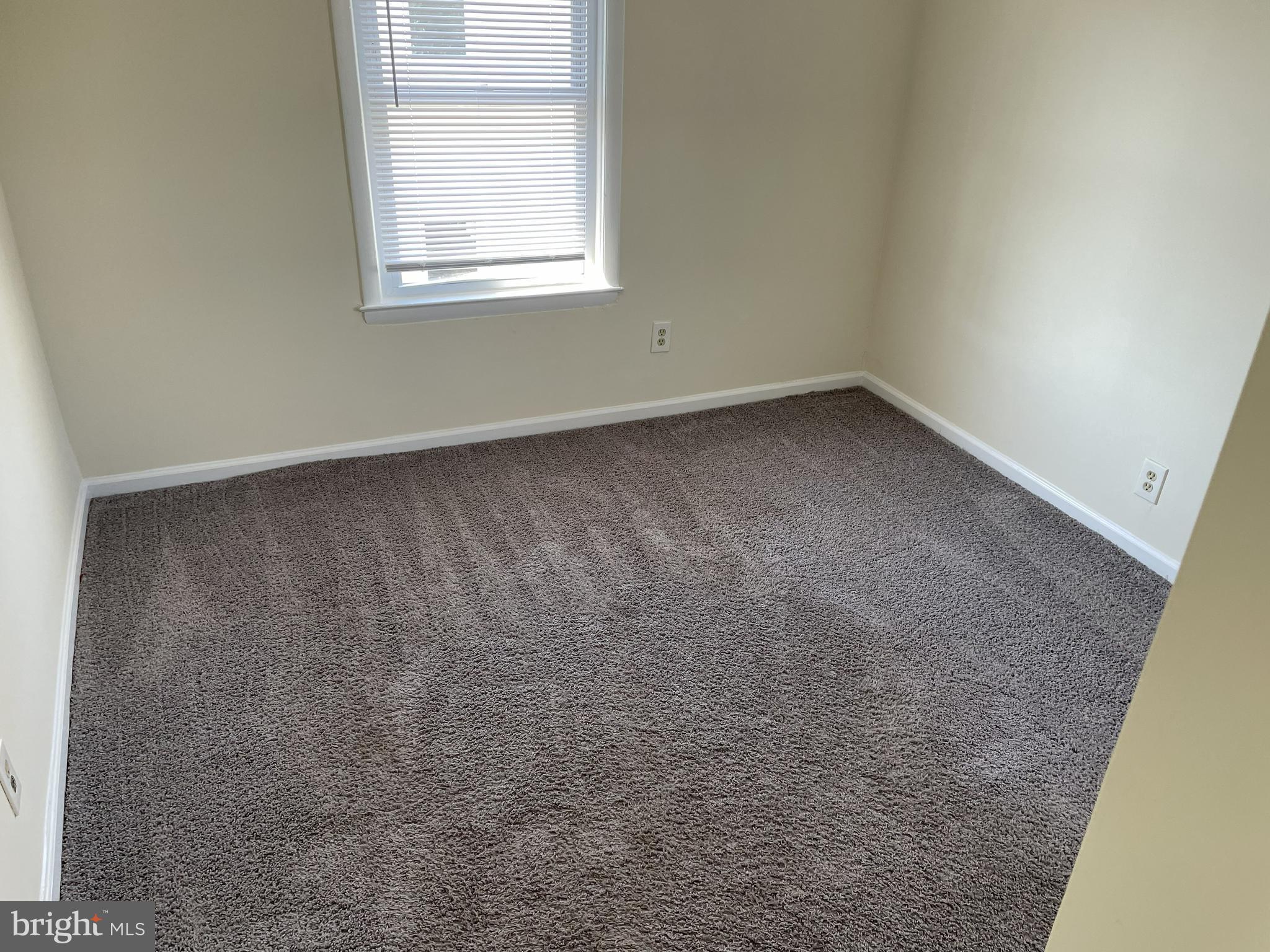 4210 Raspe Avenue Baltimore, MD 21206 - Photo 10 of 20