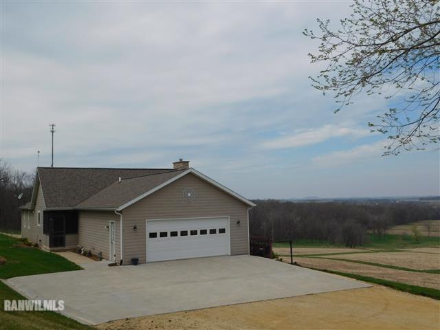 516 North Mound Road Stockton, IL 61085 - Photo 3 of 25 Gallery Image 3