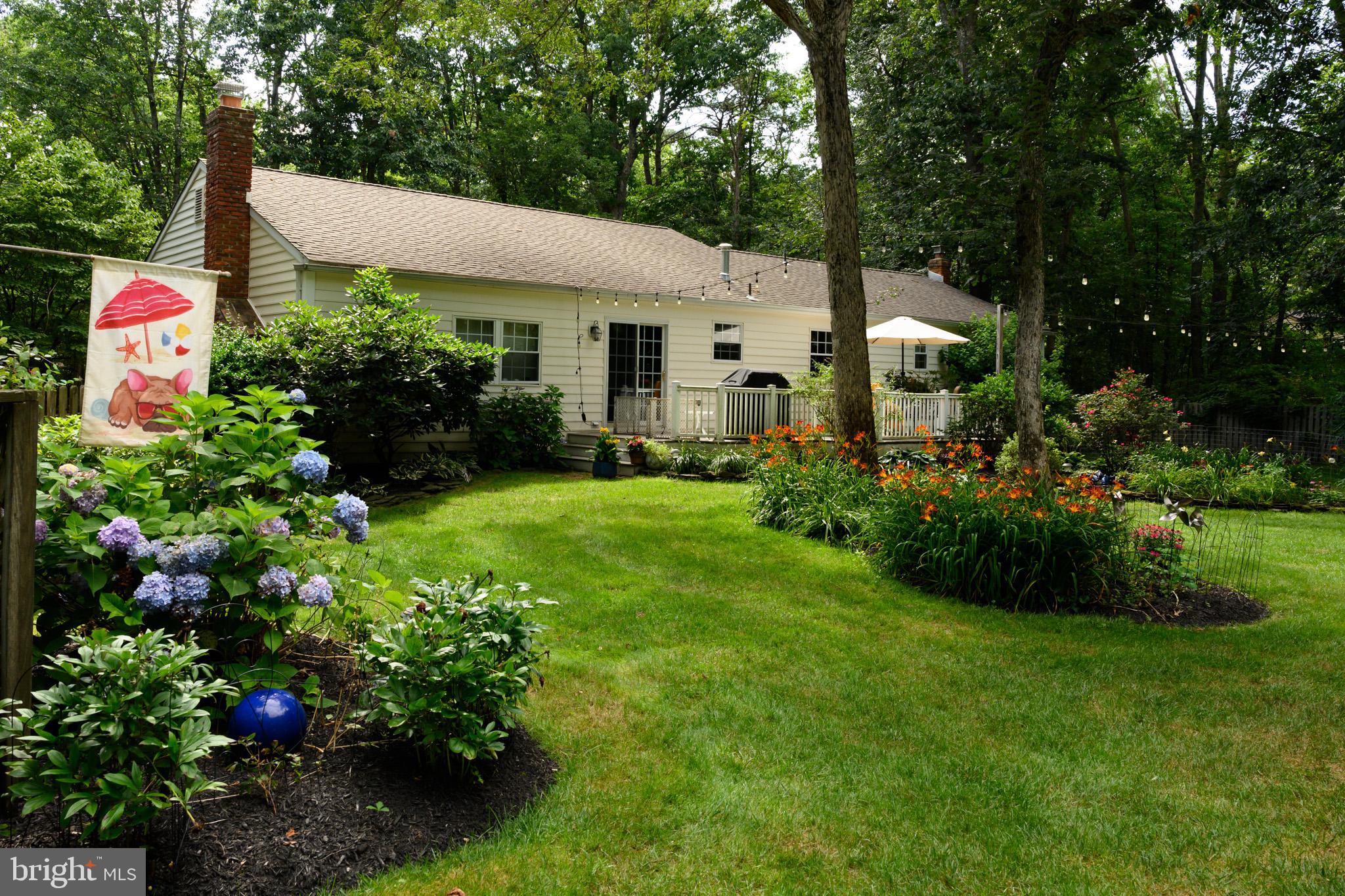 653 McKendimen Road Shamong, NJ 08088 - Photo 12 of 13 a front view of a house with garden