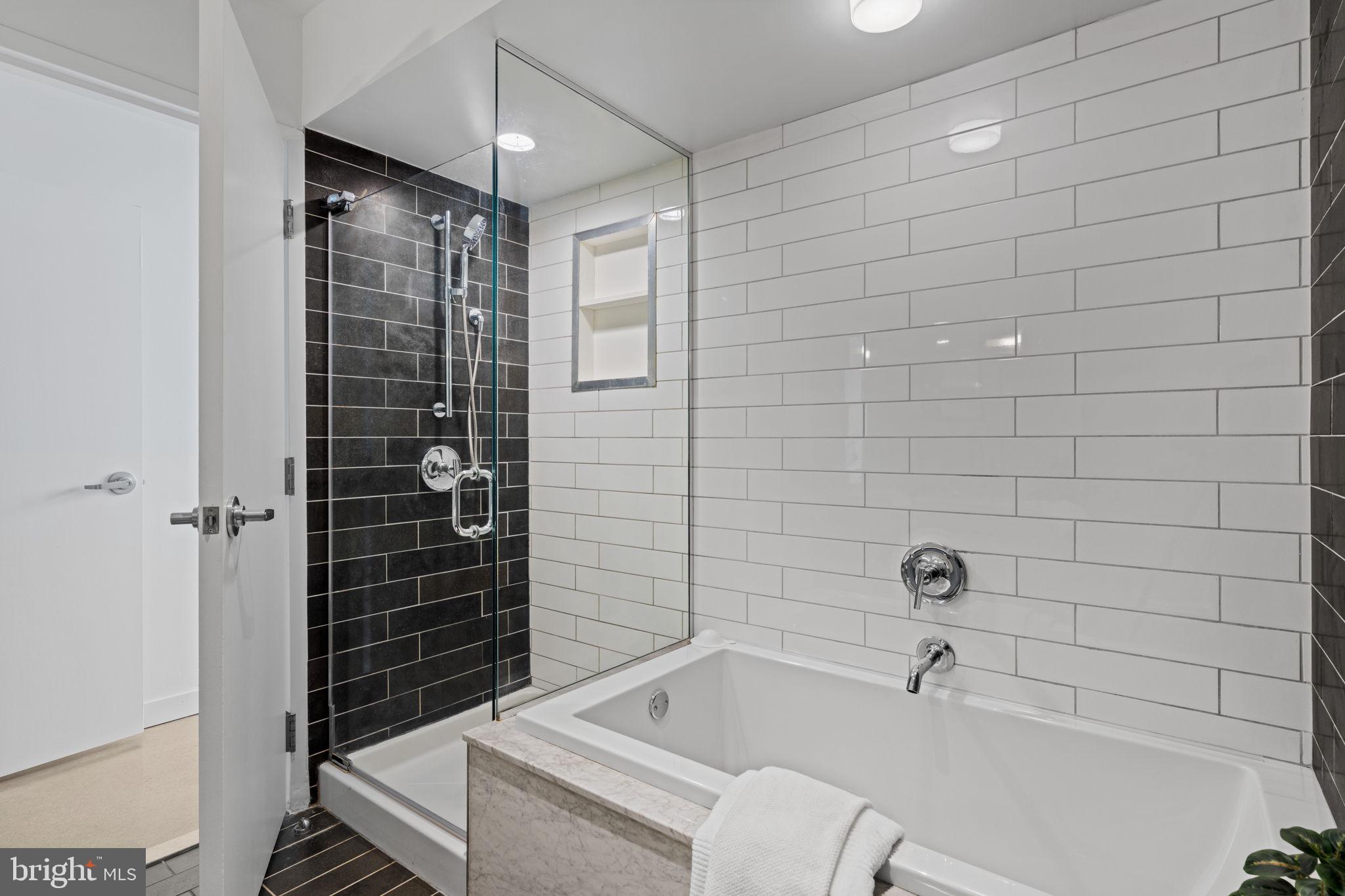 1101 Washington Avenue, Unit PH3 Philadelphia, PA 19147 - Photo 21 of 40