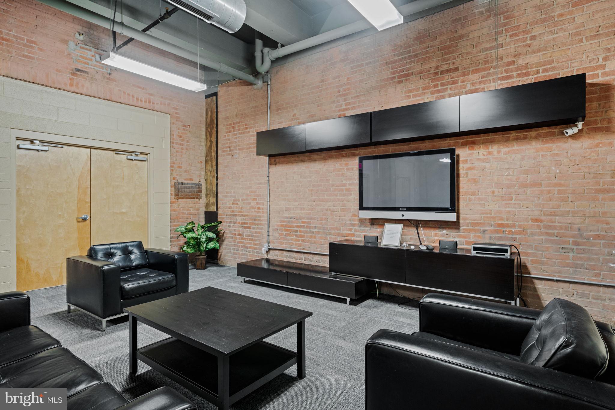 1101 Washington Avenue, Unit PH3 Philadelphia, PA 19147 - Photo 36 of 40