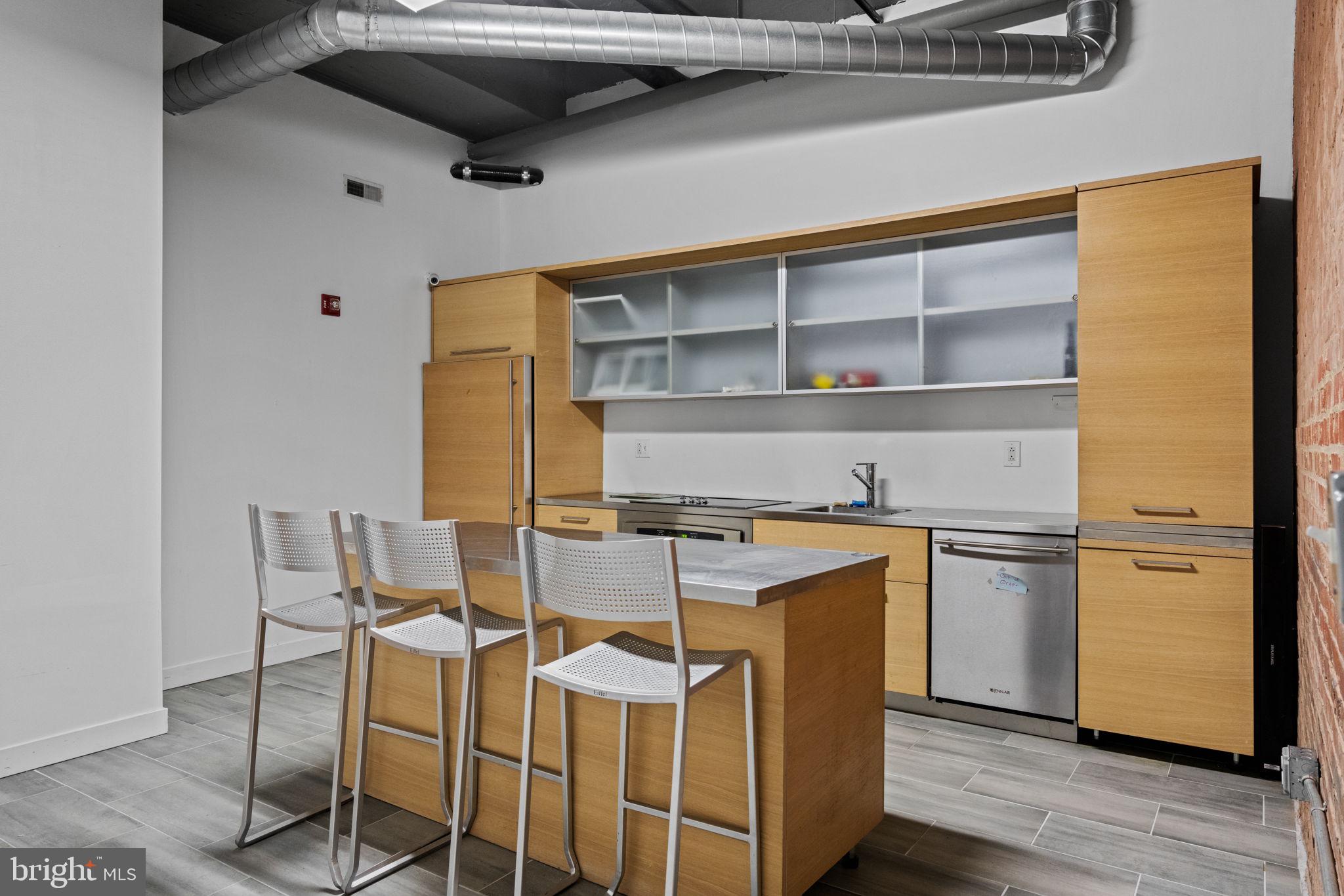 1101 Washington Avenue, Unit PH3 Philadelphia, PA 19147 - Photo 37 of 40