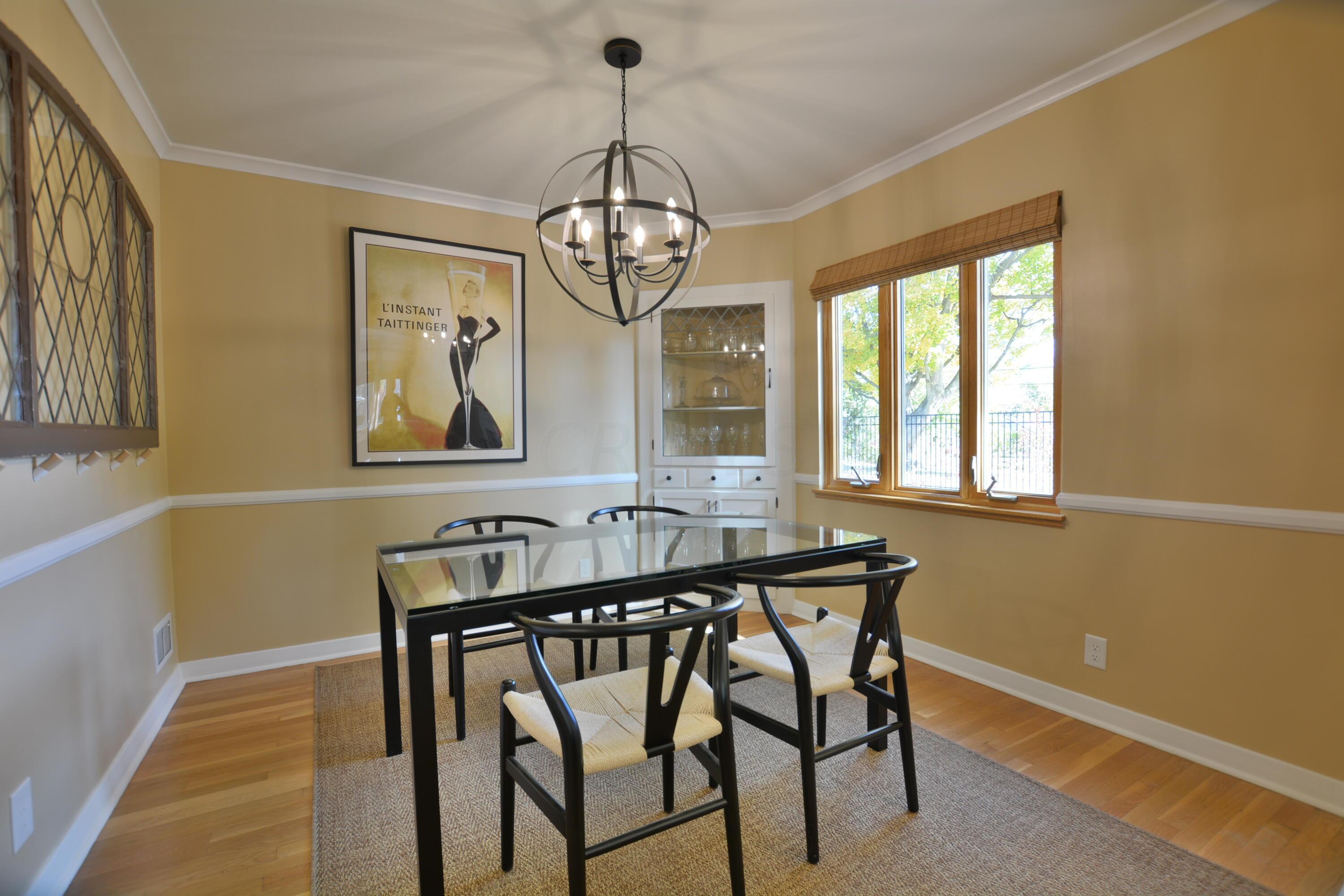2510 Dover Road Columbus, OH 43209 - Photo 9 of 33 Dining Room