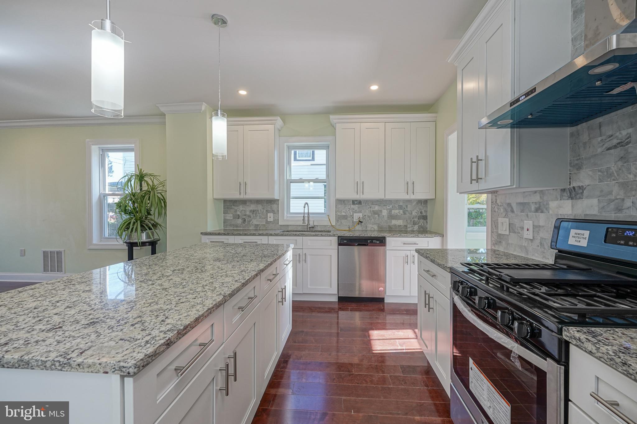 334 Filmore Street Riverside, NJ 08075 - Photo 8 of 31