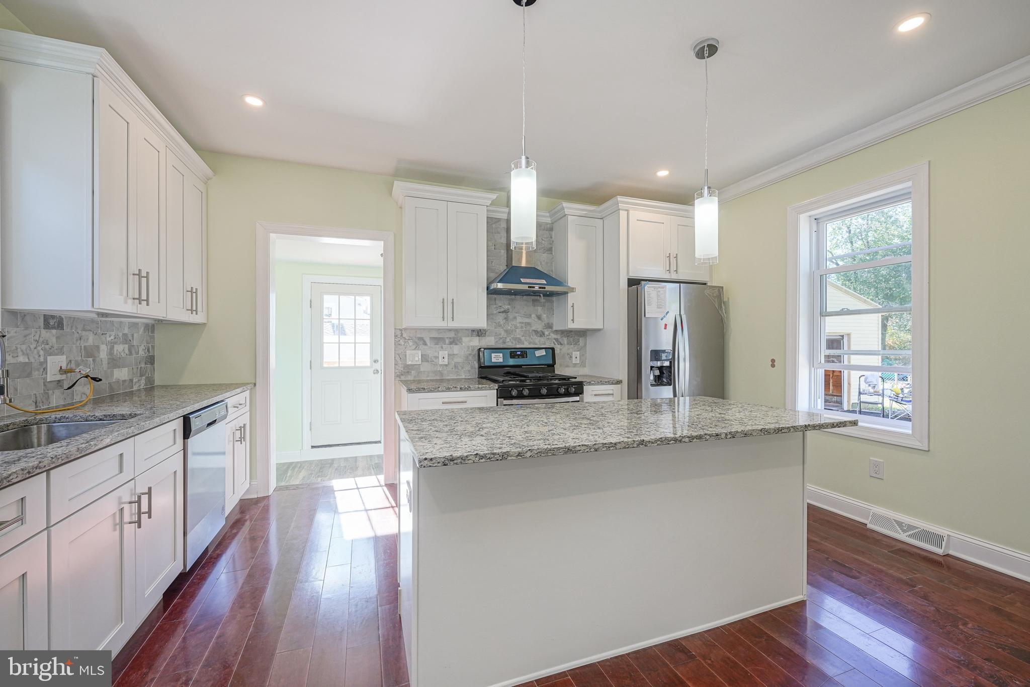 334 Filmore Street Riverside, NJ 08075 - Photo 10 of 31