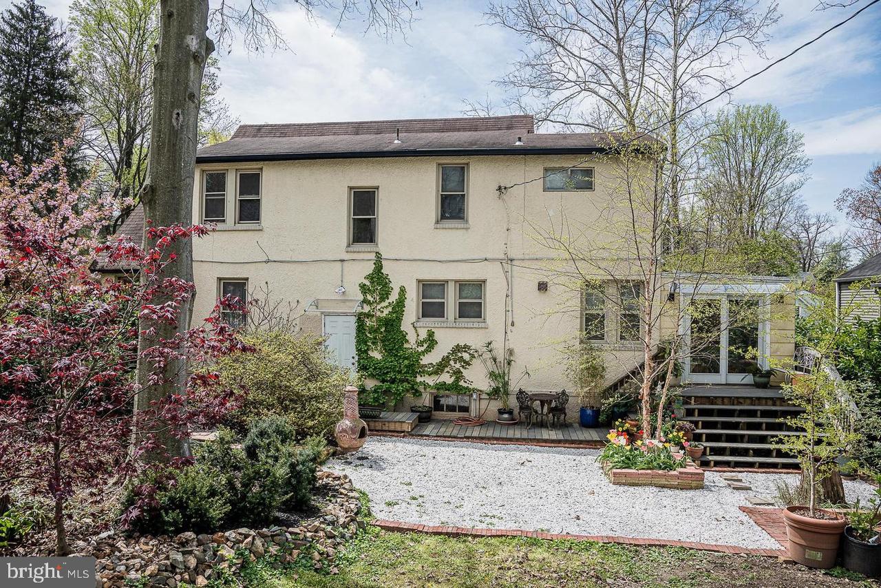 2244 Crest Road Baltimore, MD 21209 - Photo 31 of 54 a front view of a house with garden