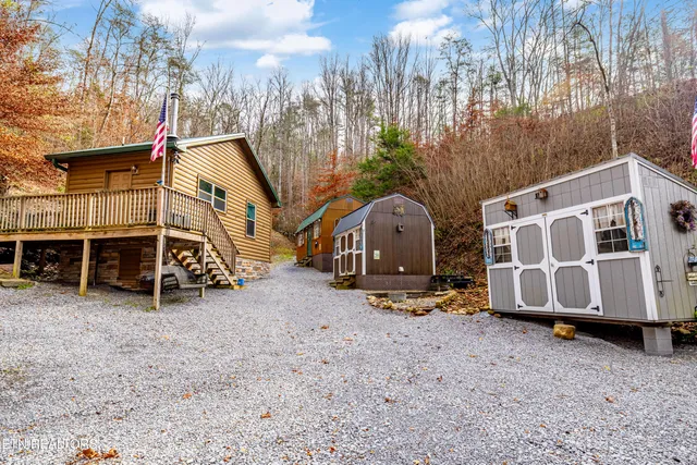 $349,999 | 5909 Old Walland Highway, Walland, TN 37886