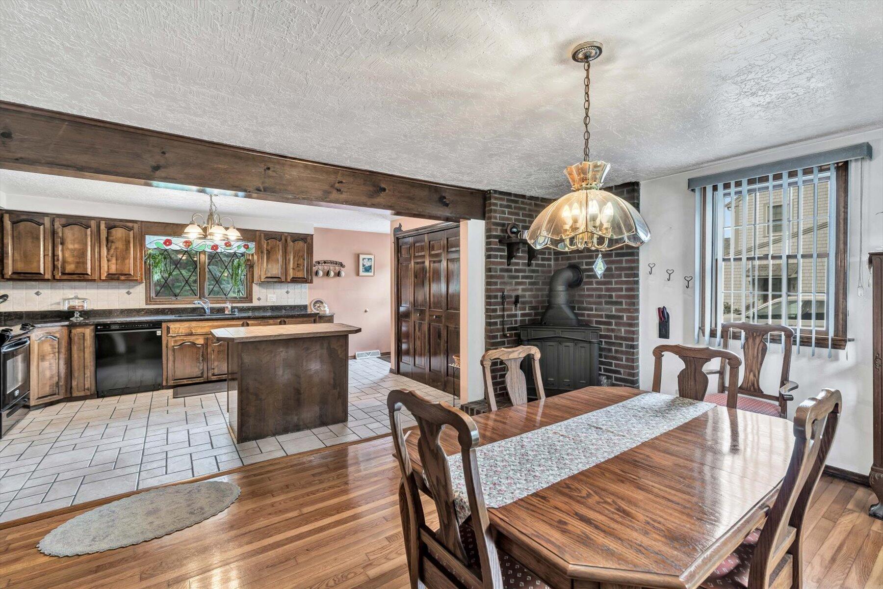 108 Mayflower Ridge Drive Wareham, MA 02571 - Photo 12 of 66 49-IMGP4845