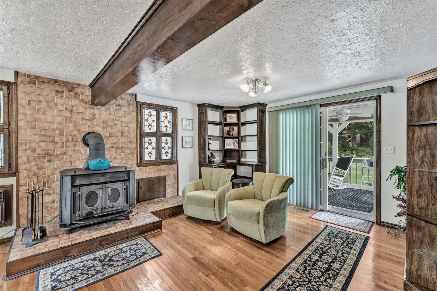 108 Mayflower Ridge Drive Wareham, MA 02571 - Photo 19 of 66 61-IMGP4881