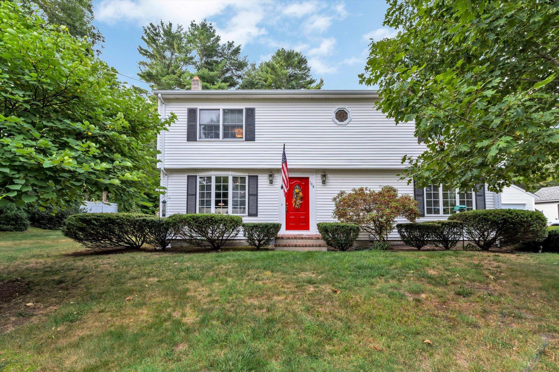 108 Mayflower Ridge Drive Wareham, MA 02571 - Photo 2 of 66 04-IMGP4823