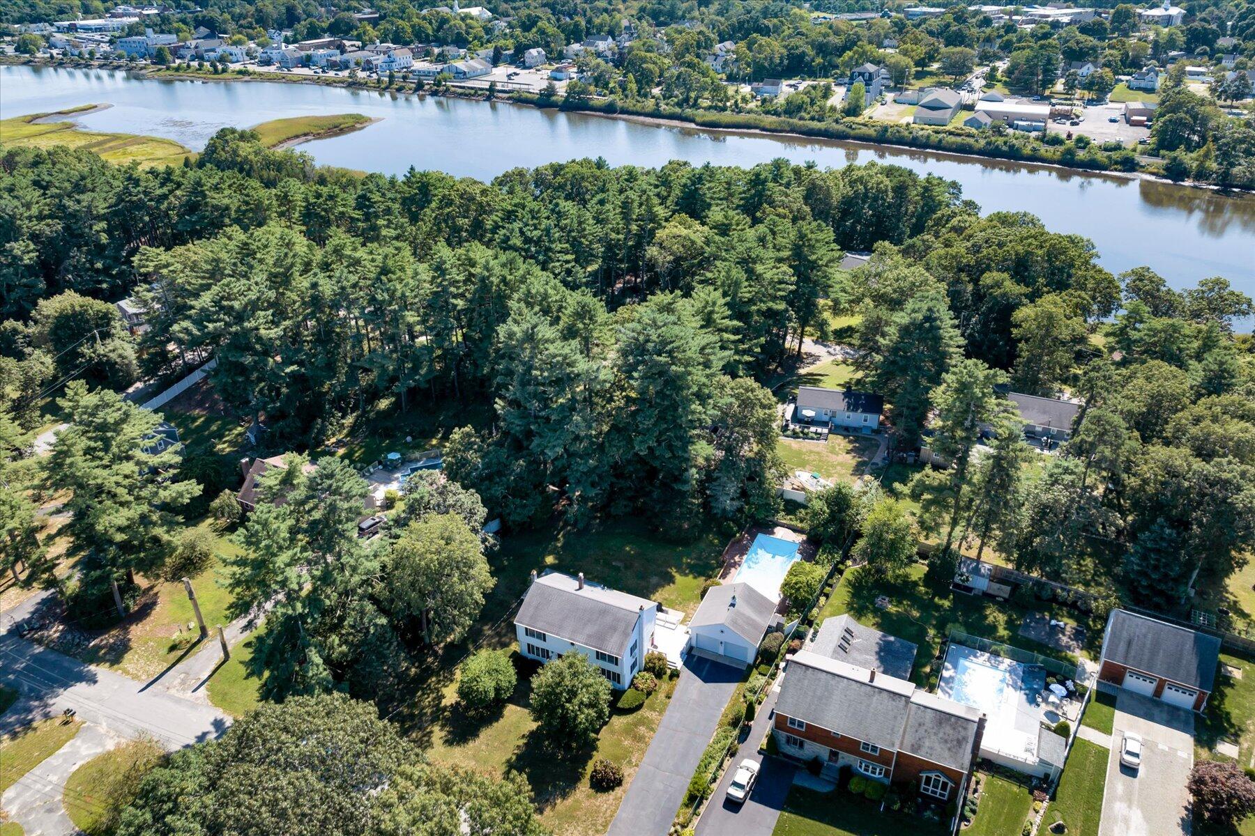 108 Mayflower Ridge Drive Wareham, MA 02571 - Photo 3 of 66 09-DJI_0798